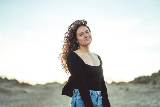 5 Ways To Fight Frizz