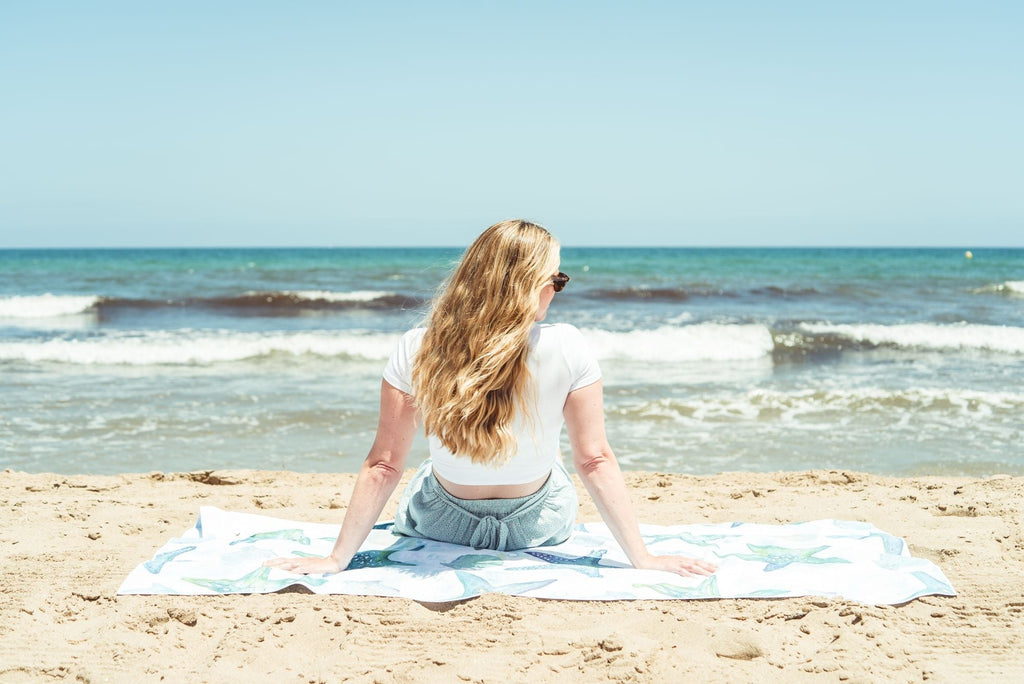 4 reasons why you need our Microfibre Towel this summer